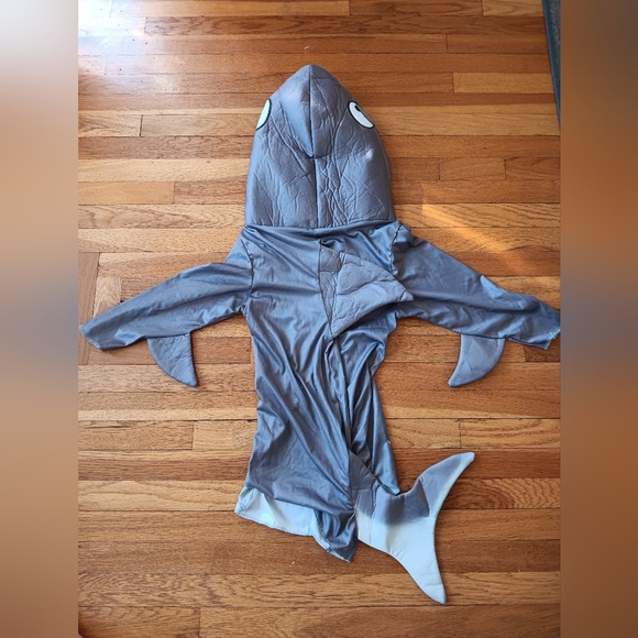 Kids Gray Shark Costume - Picture 2 of 12
